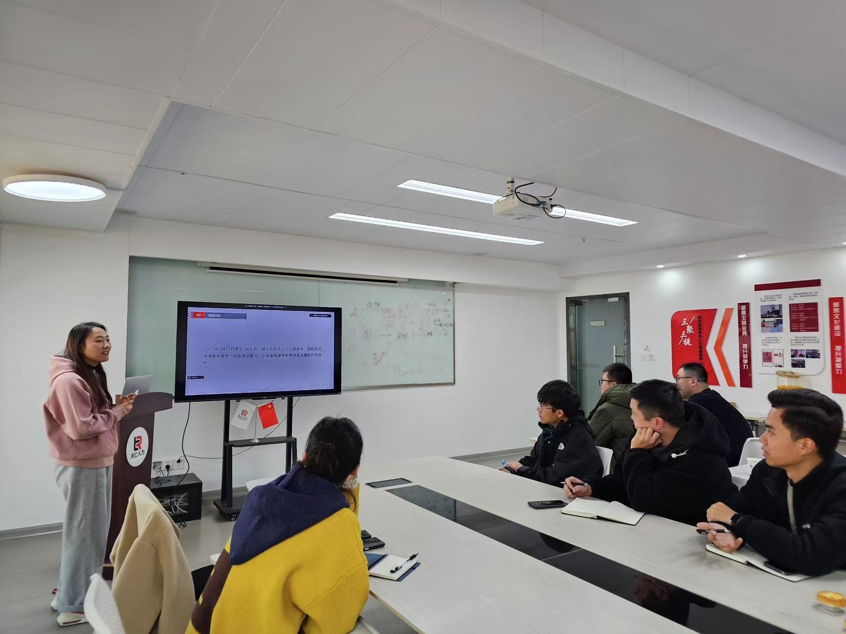 1733359069875412.jpg 1733359069875412.jpg