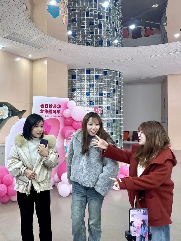 1741589371722306.jpg 1741589371722306.jpg