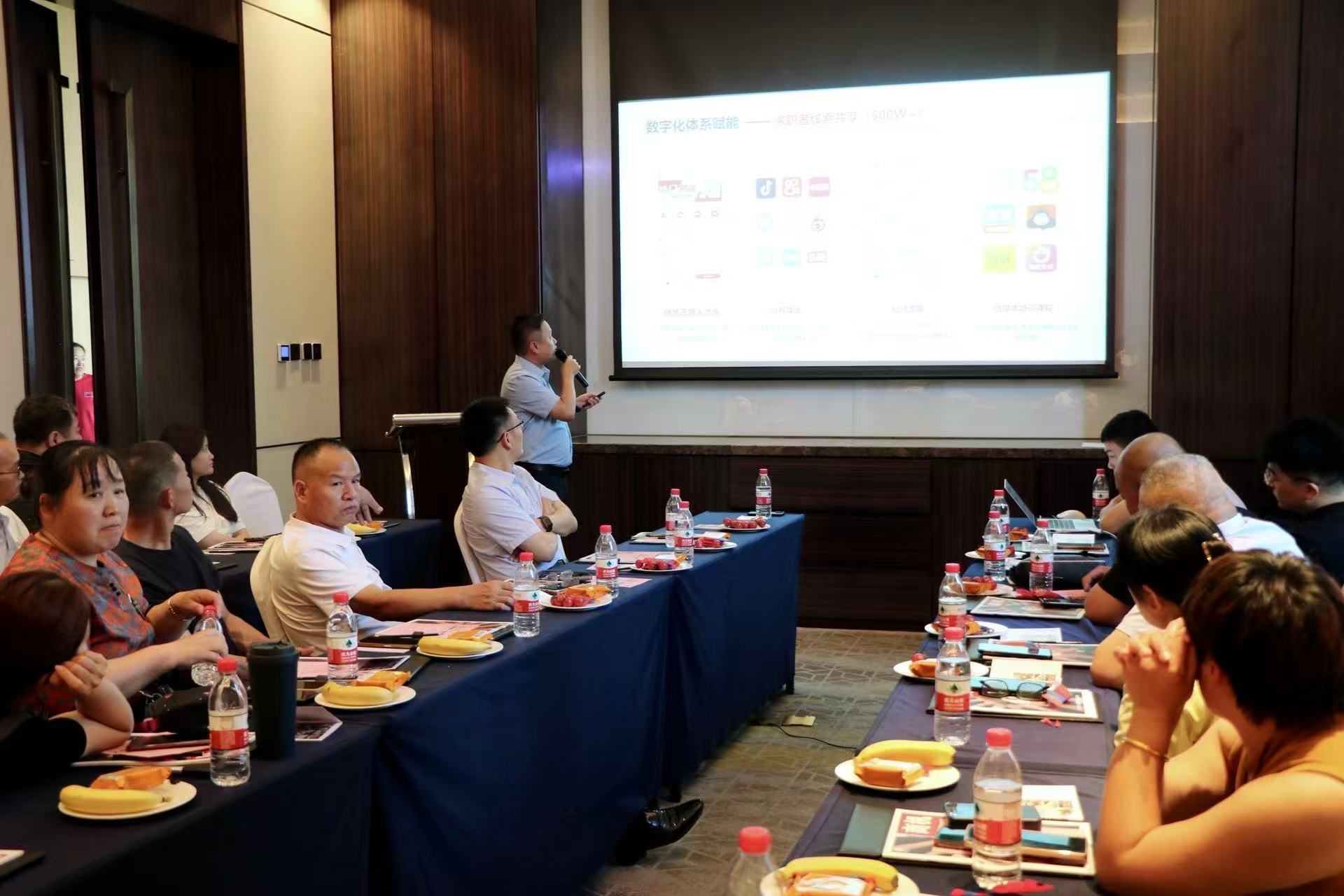 1749111303569427.jpg 1749111303569427.jpg